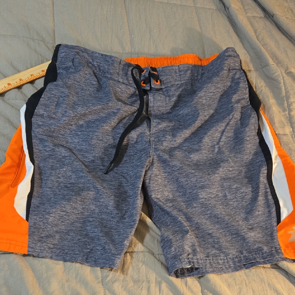 ZeroXposur Men's Orange and Gray Activewear